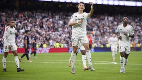 Real Madrid'de Arda Güler golü attı Mbappe'nin yüzü düştü!