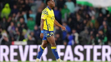 Chelsea: Fee and contract length revealed as Dario Essugo signing confirmed with Liam Delap announcement close