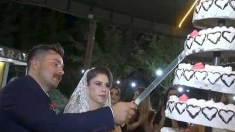 En mutlu günleri kabusa döndü! Düğüne gelen 60 kişi hastanelik oldu: Çok mahcup oldum