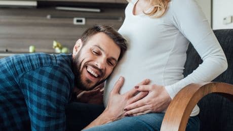 Schlappes Sperma verhinderte Schwangerschaft - Wie KI nach 18 Jahren den Kinderwunsch erfüllte
