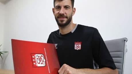 Sivasspor'dan kaleye takviye!