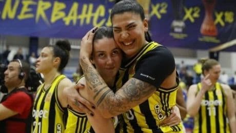 Fenerbahçe Opet, şampiyonluk için sahaya çıkıyor