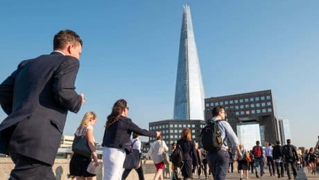 Wage growth falls to lowest since 2022 as jobs market continues to falter