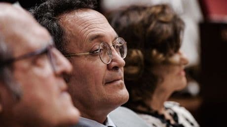 La dimisión del fiscal general: un precedente peligroso para la institución