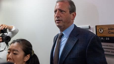 NYC mayor candidate Brad Lander trots out Cuomo’s harassment accusers in final campaign push after ICE arrest