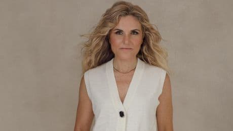 Silvia Congost, psicóloga: ''Si estás con alguien que mira constantemente hacia fuera, no le gustas''