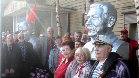 "Rechtfertigung des Terrors"? Trotz Protesten steht in russischer Stadt jetzt Stalin-Statue