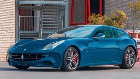 In vendita la Ferrari di John Elkann, colori ed equipaggiamenti speciali ispirati a Gianni Agnelli