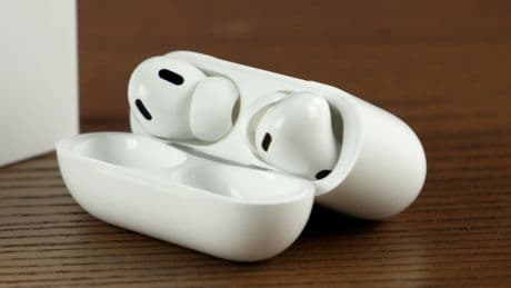 In-Ear-Battle: AirPods treten gegen den Testsieger an