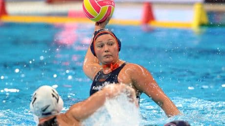 Na winst op Nieuw-Zeeland wacht voor waterpolosters kraker tegen Spanje op WK