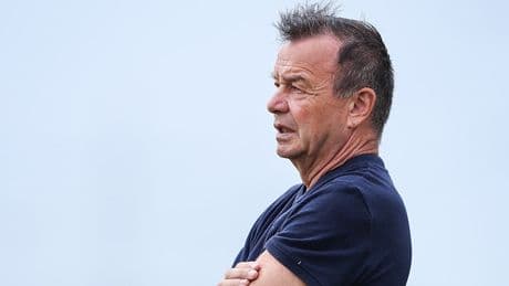 Alle Hintergründe zum Vertrag - So lange bleibt der Magdeburger Sportchef