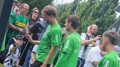 Sperre nach Malle-Video abgelaufen - Gladbach begnadigt Neuhaus