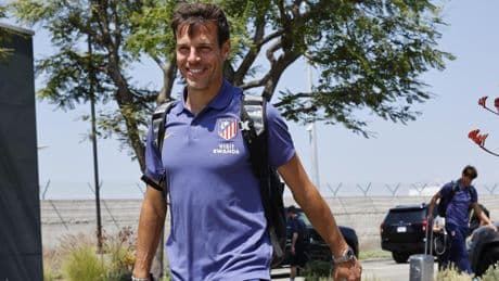 El Sevilla contempla aceptar el ofrecimiento de Azpilicueta