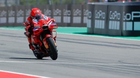 Marc Márquez pone tierra de por medio en el GP de Aragón