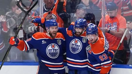 Deutscher NHL-Star kämpft um den Titel - Draisaitl-Show bei Auftakt-Krimi!