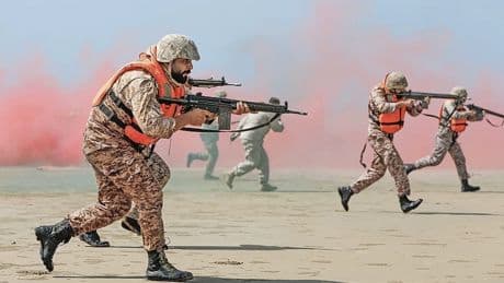Nach Israels Angriff: Wie Iraner sich um den Wehrdienst drücken