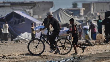 La familia Al Kafarna, débil y hambrienta ante la invasión israelí: “No podemos caminar. Nos enfrentamos a la muerte en ciudad de Gaza”