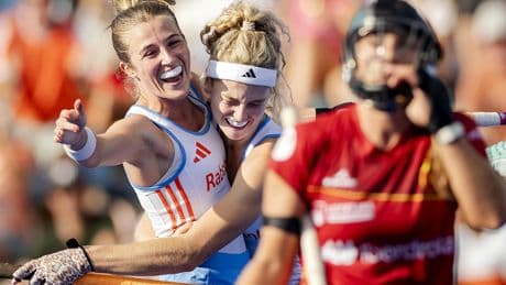 Yibbi Jansen de heldin: onaantastbare hockeysters voor de zesde keer op rij naar EK-finale