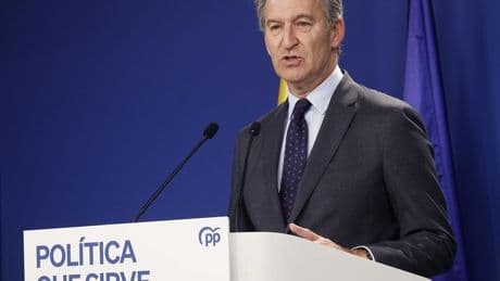 Feijóo vuelve a la calle el 8 de junio contra la «degradación» del Gobierno de Sánchez