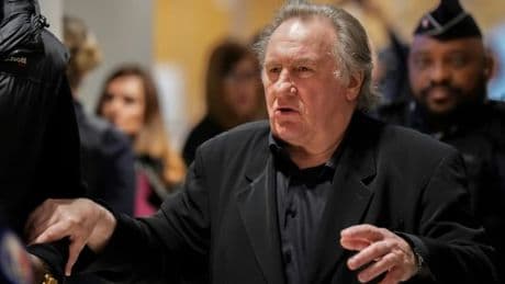 Retour au cinéma pour Gérard Depardieu: en attente de son jugement, l'acteur joue dans un film de Fanny Ardant