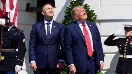 Trump defiende que hay grabaciones de los ocupantes de la lancha de Venezuela atacada que demuestran que eran narcotraficantes