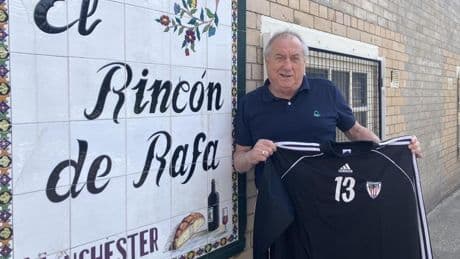 El primer español que jugó en el United y que es amigo de Ferguson: «Los hinchas del Athletic son muy apreciados en Manchester»