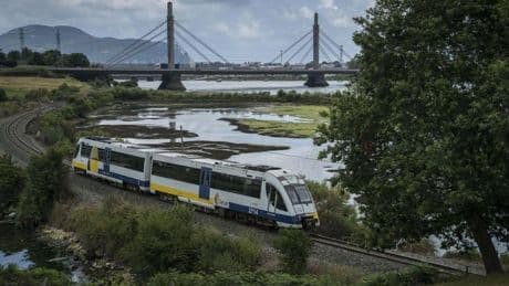 El Gobierno central apuesta por el tren entre Bilbao y Castro aunque no llegue a Santander