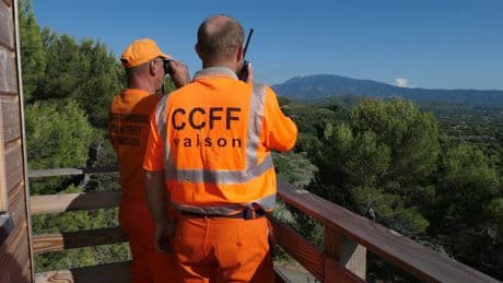 Incendies : ces bénévoles qui veillent dans l’ombre pour prévenir les feux de forêt