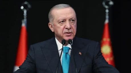 Başkan Erdoğan'a 4 ülkenin büyükelçisinden güven mektubu