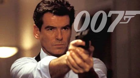 007 James Bond serisiyle ünlenmişti! Usta sanatçı hayatını kaybetti
