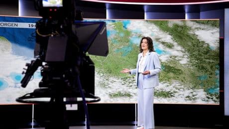 Er moet  een klimaatjournaal komen, eist XR. ‘Pijnlijk’ dat de NOS in twijfel wordt getrokken, reageren de media
