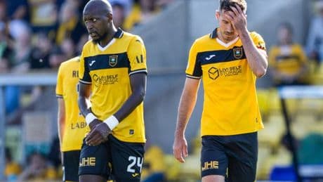 Livingston 0 Hibernian 2: Lions 'off the pace' as they miss out on Rangers clash