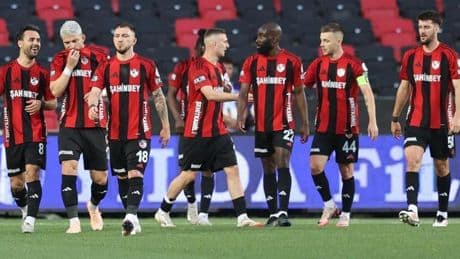 Gaziantep FK 2-0 öne geçtiği maçta yine kazanamadı! Seri 6 maça çıktı...