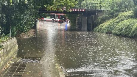 Unwetter in Nürnberg: Erneut Unterführung überflutet – Feuerwehr im Einsatz