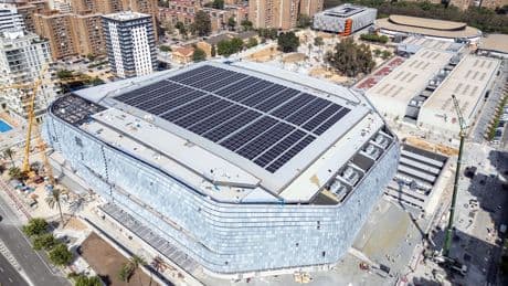Juan Roig ficha a Coca Cola como proveedor exclusivo de refrescos en el Arena