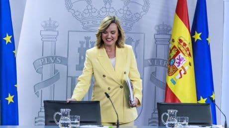 El Gobierno pide información y evita defender al comisionado de la dana que habría falseado su título