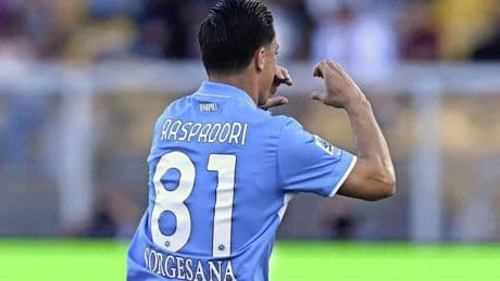 Napoli en Inter houden hoofd koel in Italië en grijpen minimale overwinning