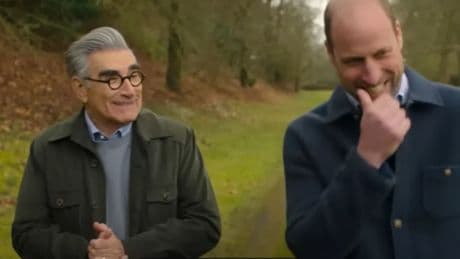 El sorprendente cameo del príncipe Guillermo en la serie del padre de 'American Pie'