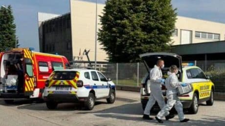 Student, 14, stabs teaching assistant to death during school bag search