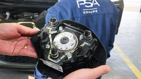 Scandale Takata : un airbag défectueux provoque un nouvel accident mortel à Reims