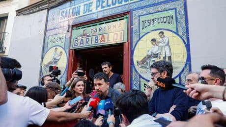 ¿Y si Iglesias tuviera la solución para la ampliación del Garibaldi en el Mercadona de su barrio?
