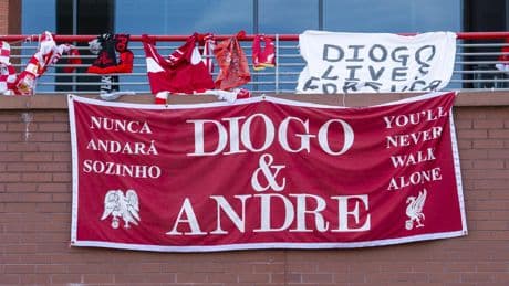 Liverpool plant herdenkingsdienst voor Diogo Jota en André Silva bij oefenduel op Anfield