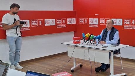 La guerra interna del PSPV en Alicante fuerza al secretario local a dimitir