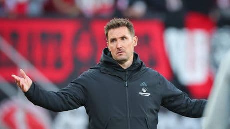 Trotz Sieg gegen Darmstadt - Lautern Fans toben wegen Klose