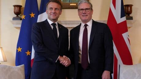 Starmer’s hopes of ‘one in, one out’ migrant deal hanging in the balance as talks with Macron continue