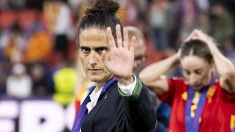 La incertidumbre sobre el futuro de Montse Tomé ahonda en la herida de España