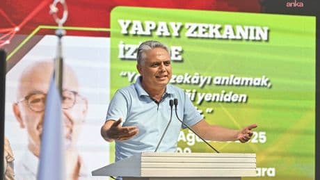Muratpaşa Belediye Başkanı Uysal: "Matematikle çok daha fazla ilgilenmemiz gerektiği açıktır"