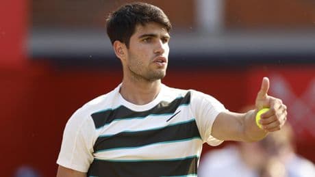 Alcaraz - Arthur Rinderknech, Queen's: horario y dónde ver por TV el partido de tenis