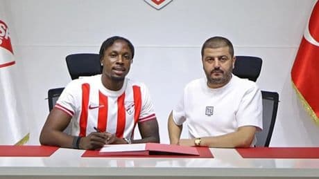 Boluspor, Martin Boakye'yi renklerine bağladı!