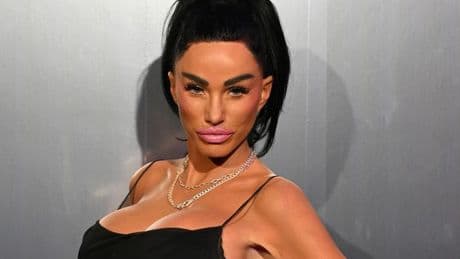 Katie Price opens up over rare cancer diagnosis after manicurist spotted one sign